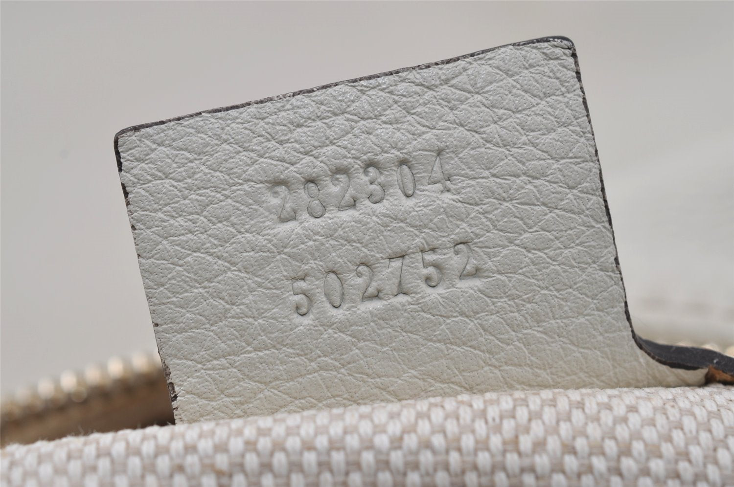 Authentic GUCCI Vintage SOHO Tassel Shoulder Tote Bag Leather 282304 White 4791I