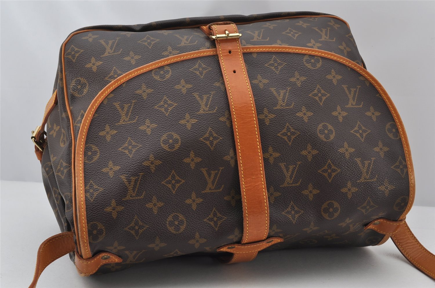 Authentic Louis Vuitton Monogram Saumur 35 Shoulder Cross Bag M42254 LV 4793K