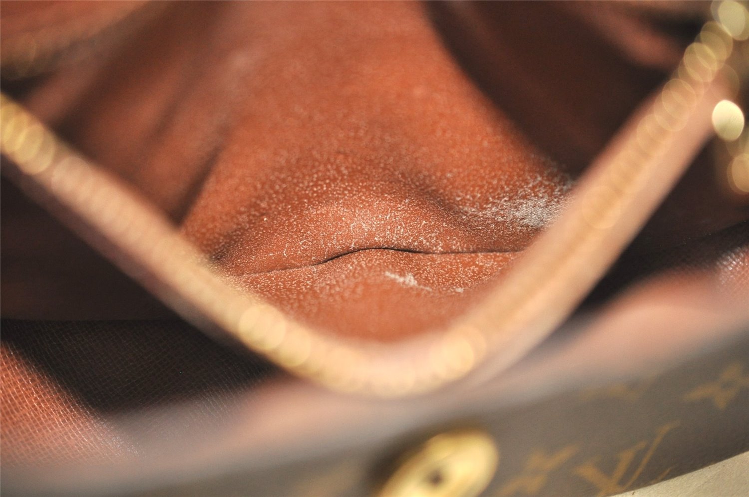 Authentic Louis Vuitton Monogram Saint Cloud MM M51243 Shoulder Cross Bag 4798J