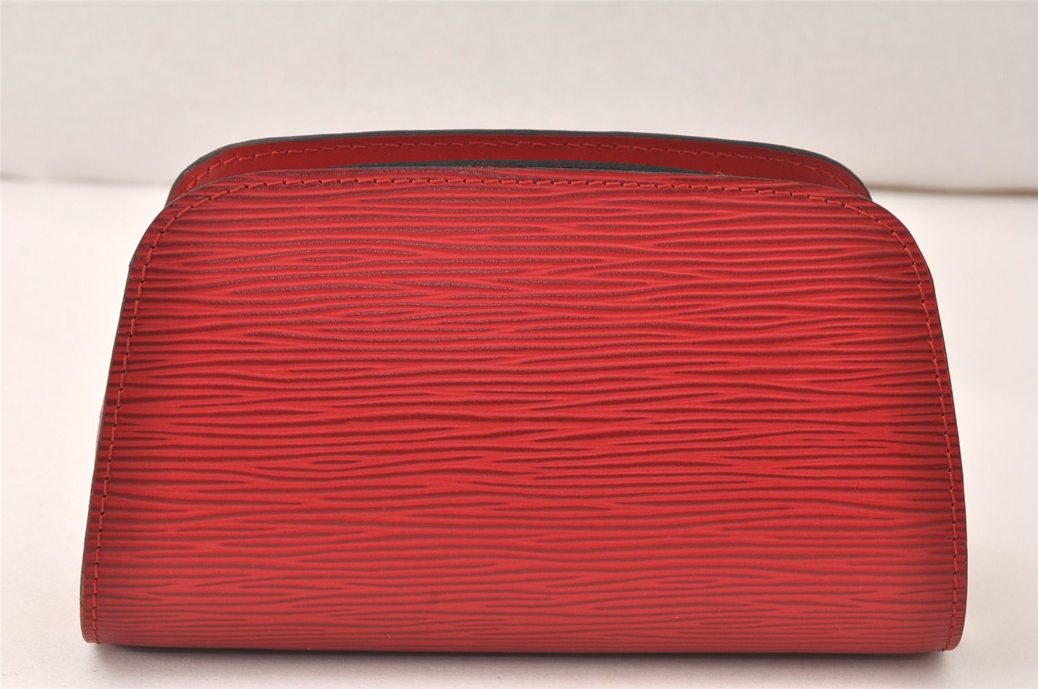 Authentic Louis Vuitton Epi Dauphine Cosmetic Pouch Red M48447 LV Junk 4798K
