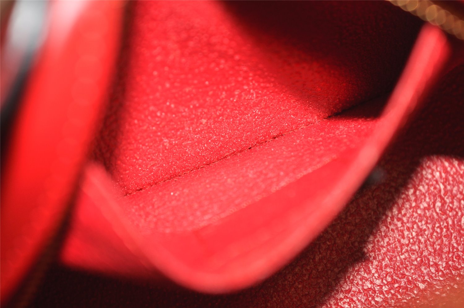 Authentic Louis Vuitton Epi Dauphine Cosmetic Pouch Red M48447 LV Junk 4798K