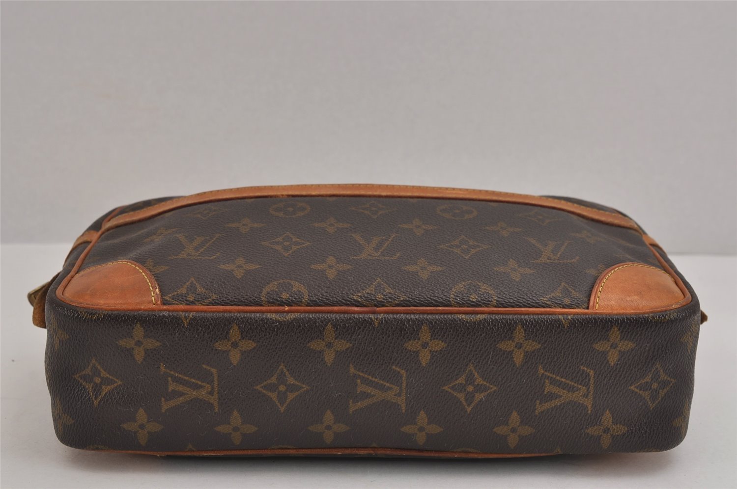 Authentic Louis Vuitton Monogram Compiegne 28 Clutch Hand Bag M51845 LV 4799J