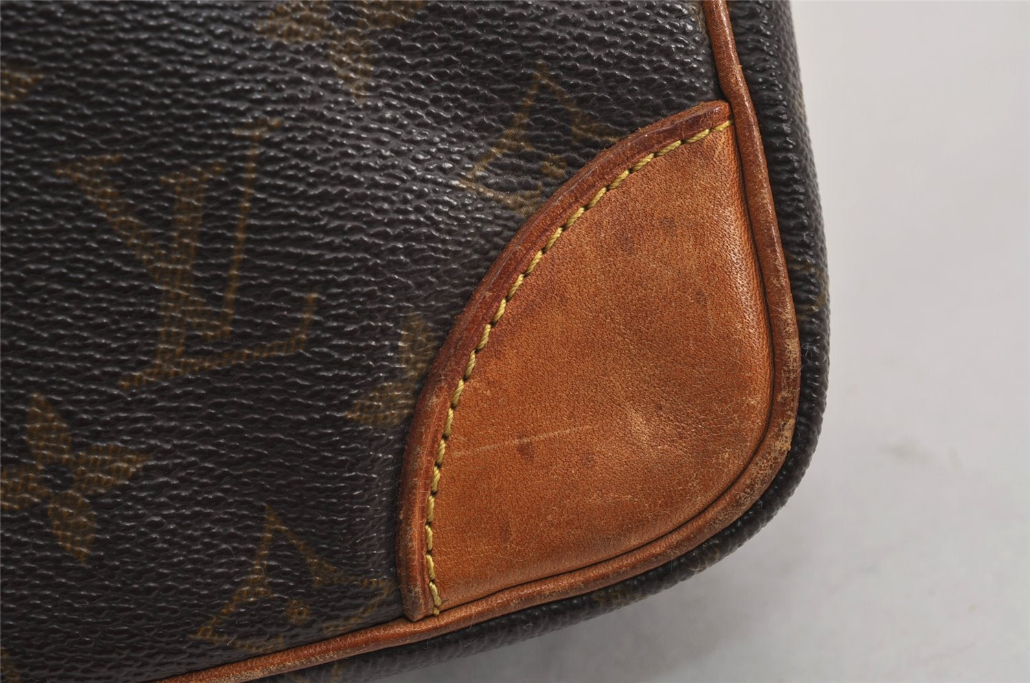 Authentic Louis Vuitton Monogram Compiegne 28 Clutch Hand Bag M51845 LV 4799J