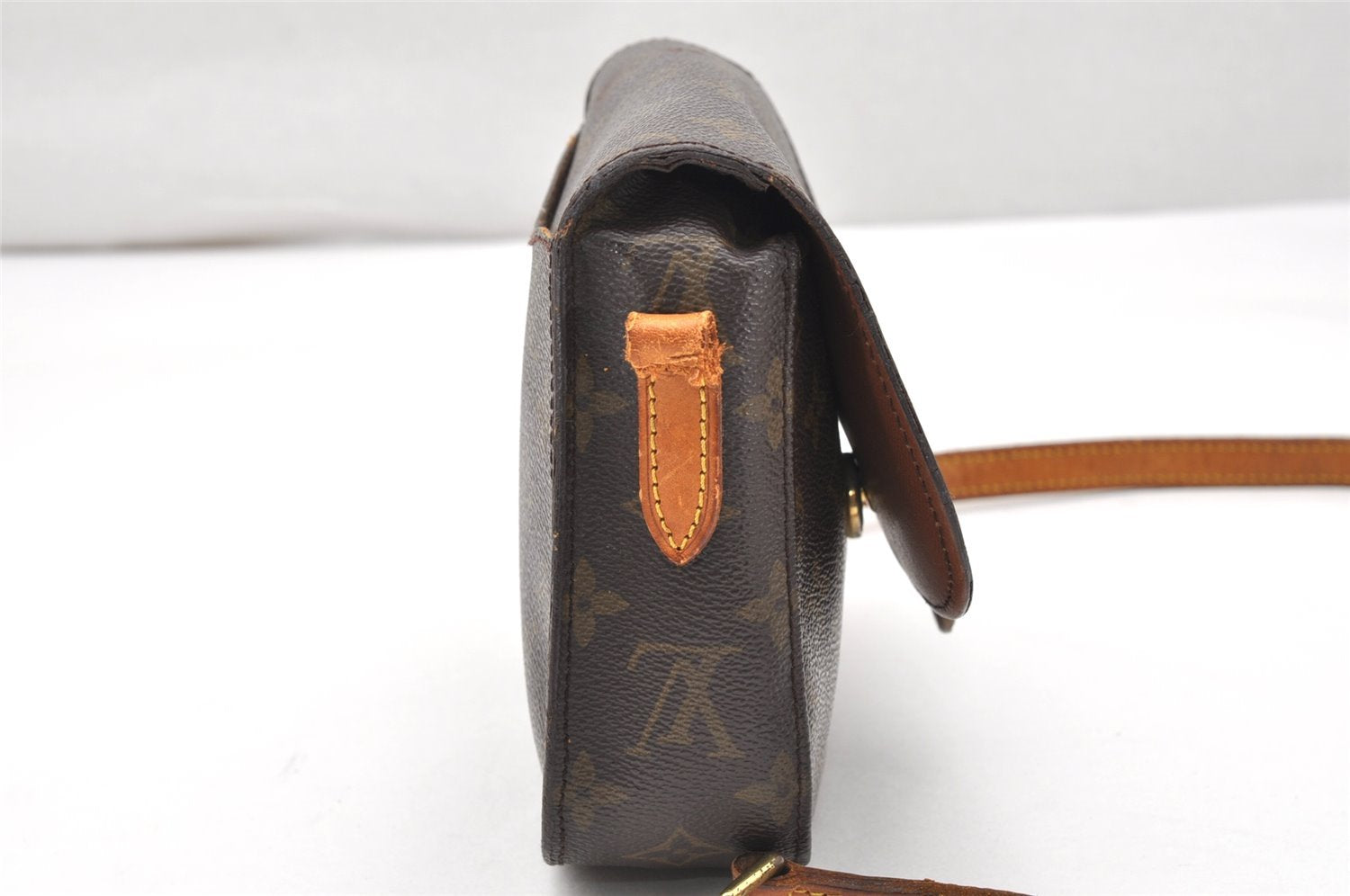 Authentic Louis Vuitton Monogram Saint Cloud PM M51244 Shoulder Bag Junk 4800K