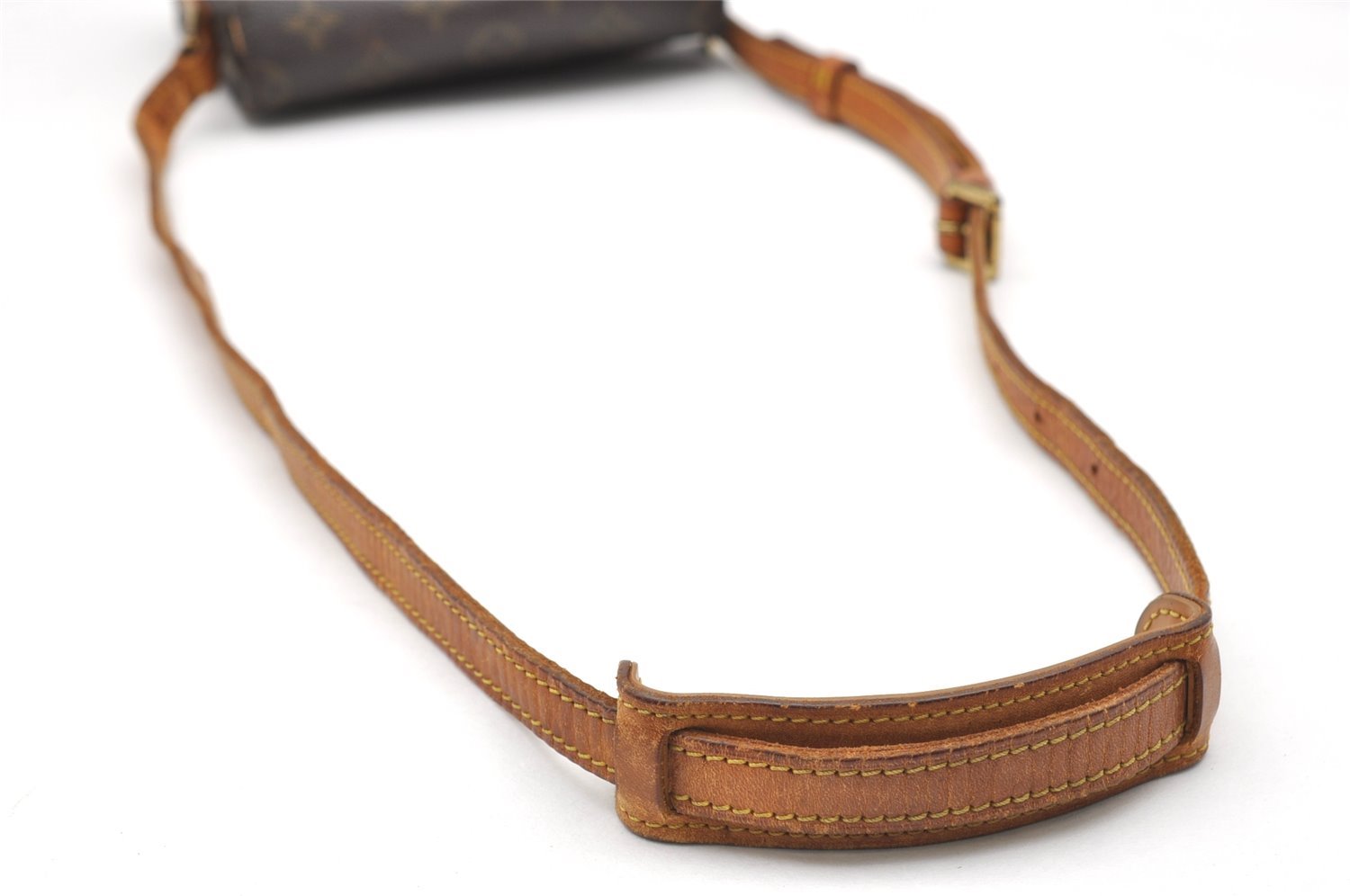 Authentic Louis Vuitton Monogram Saint Cloud PM M51244 Shoulder Bag Junk 4800K