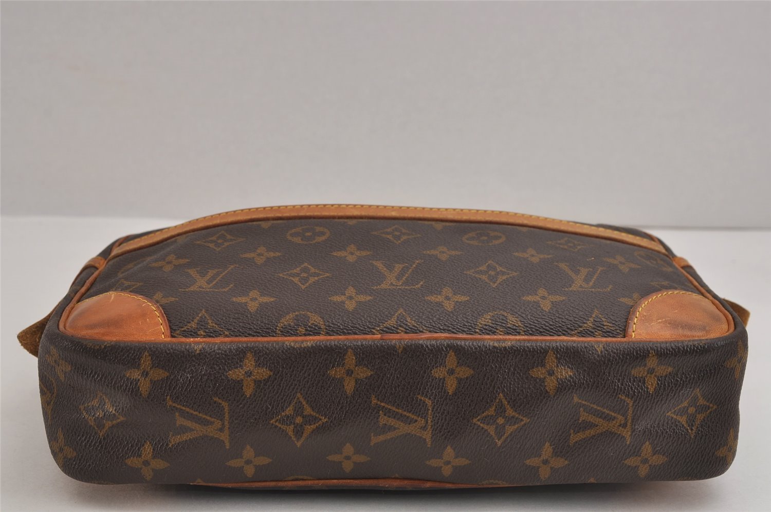 Authentic Louis Vuitton Monogram Compiegne 28 Clutch Hand Bag M51845 LV 4802J