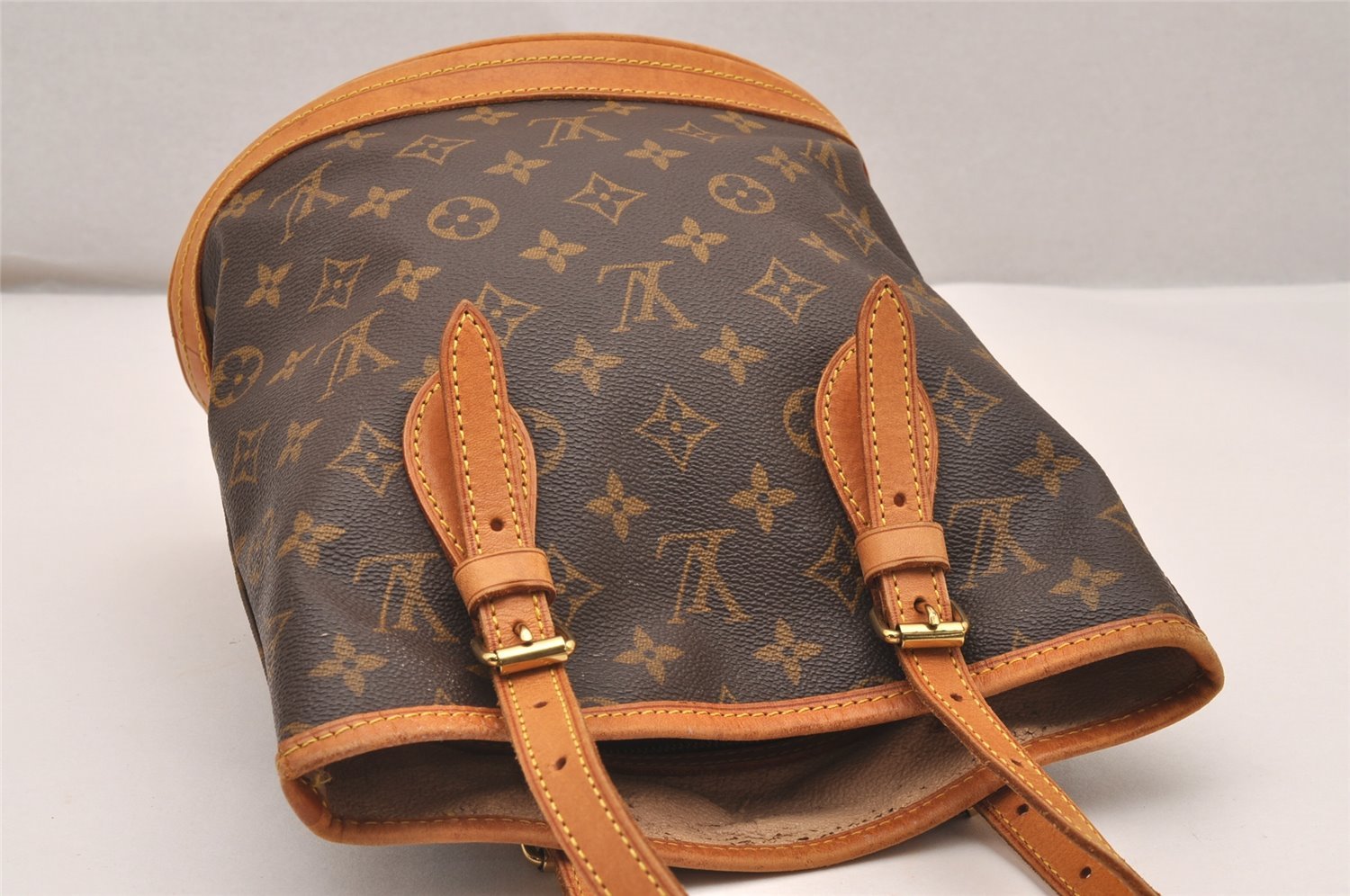 Authentic Louis Vuitton Monogram Bucket PM Shoulder Tote Bag M42238 Junk 4804J