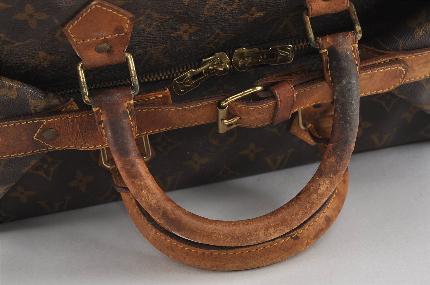 Authentic Louis Vuitton Monogram Cruiser Bag 40 Travel Hand Bag M41139 LV 4811J