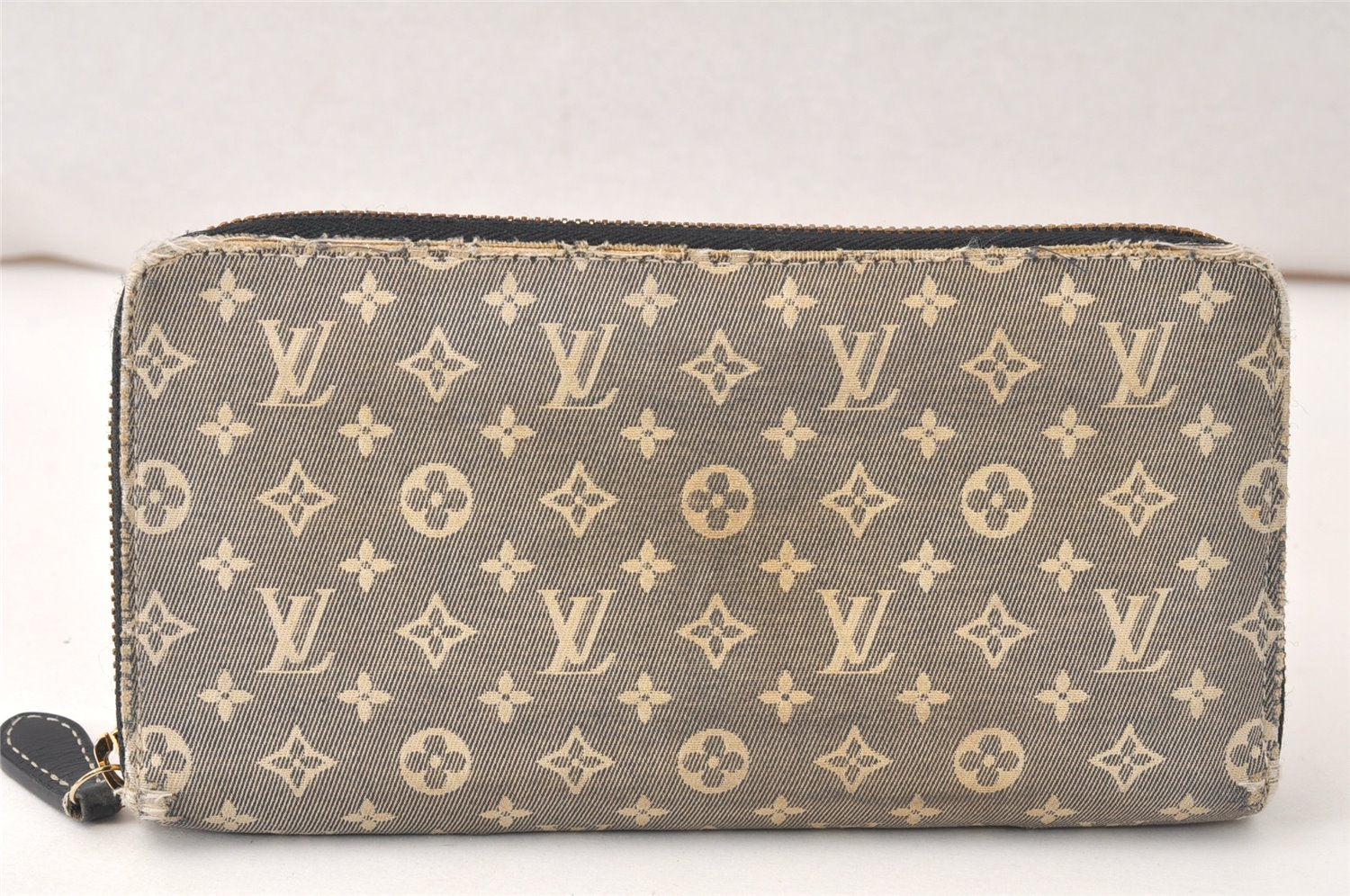 Authentic Louis Vuitton Monogram Idylle Zippy Wallet Blue M63010 LV 4811K