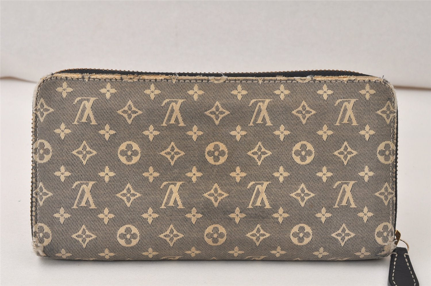 Authentic Louis Vuitton Monogram Idylle Zippy Wallet Blue M63010 LV 4811K