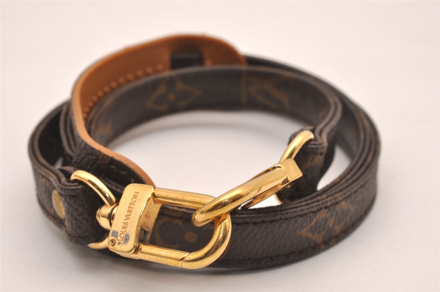 Authentic Louis Vuitton Monogram Shoulder Strap 38.6
