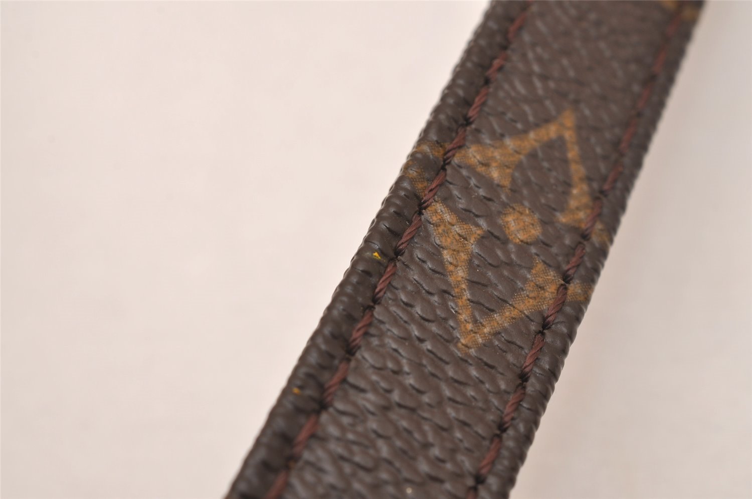 Authentic Louis Vuitton Monogram Shoulder Strap 38.6
