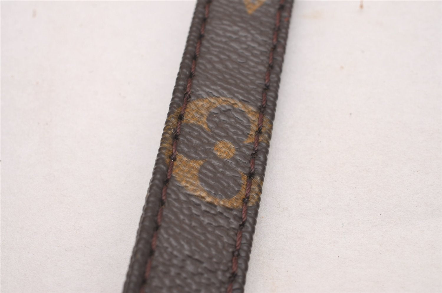 Authentic Louis Vuitton Monogram Shoulder Strap 38.2