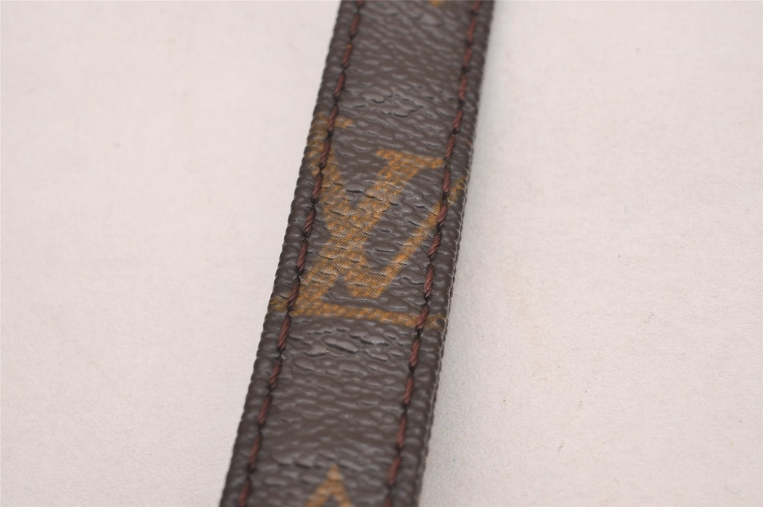 Authentic Louis Vuitton Monogram Shoulder Strap 38.2