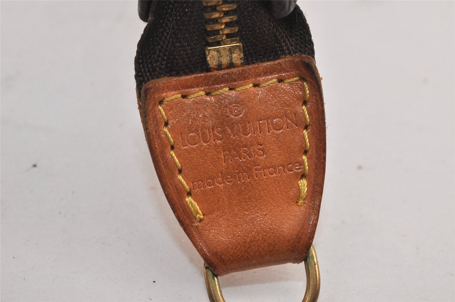 Authentic Louis Vuitton Monogram Pouch For Bucket GM LV Junk 4815K