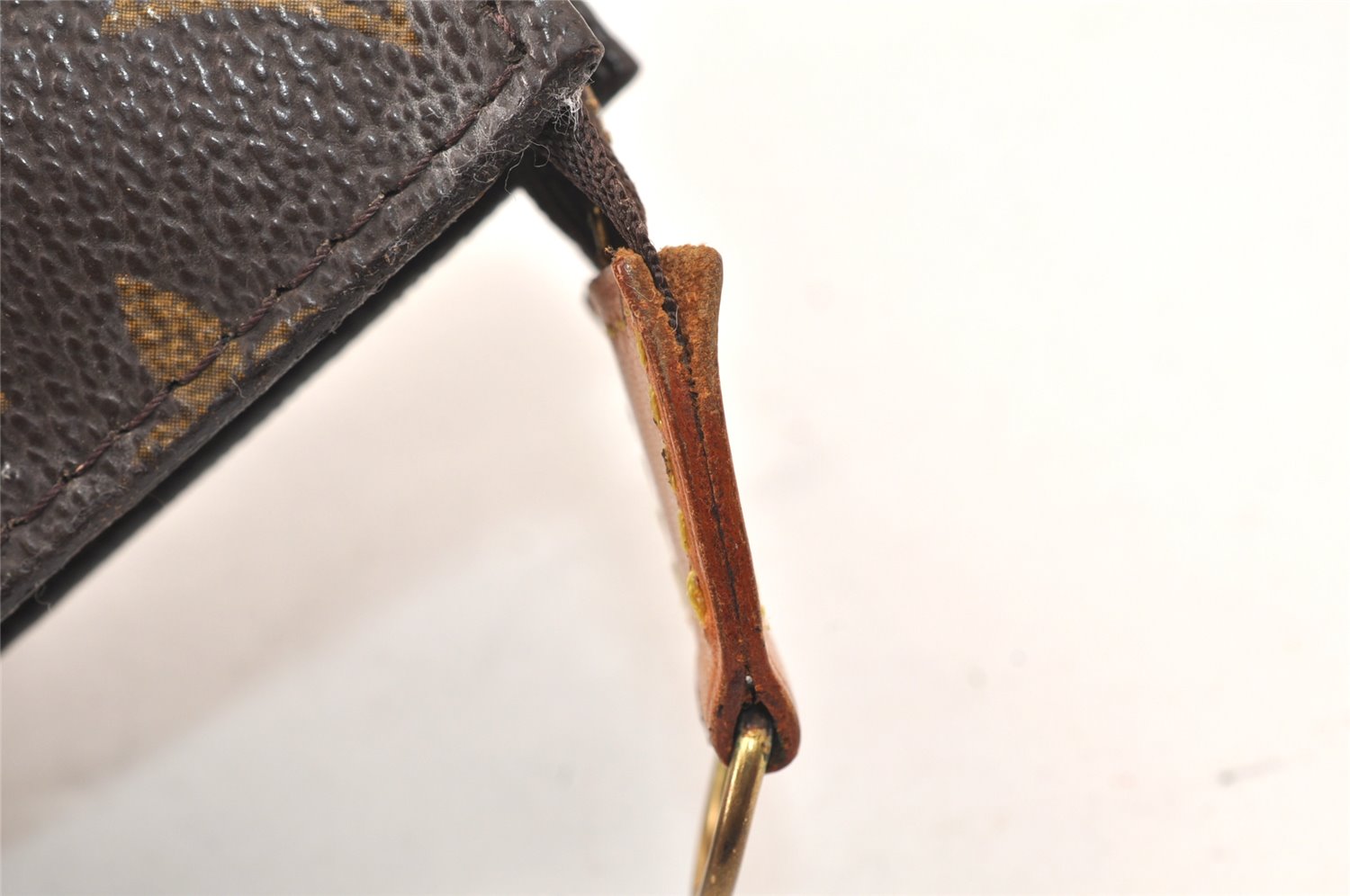 Authentic Louis Vuitton Monogram Pouch For Bucket GM LV Junk 4815K