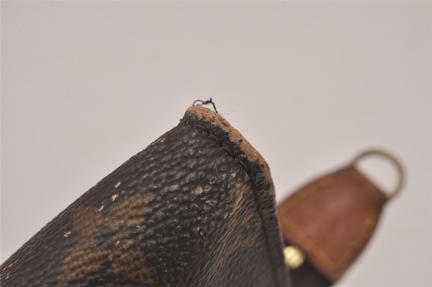 Authentic Louis Vuitton Monogram Pouch For Bucket PM LV Junk 4817I