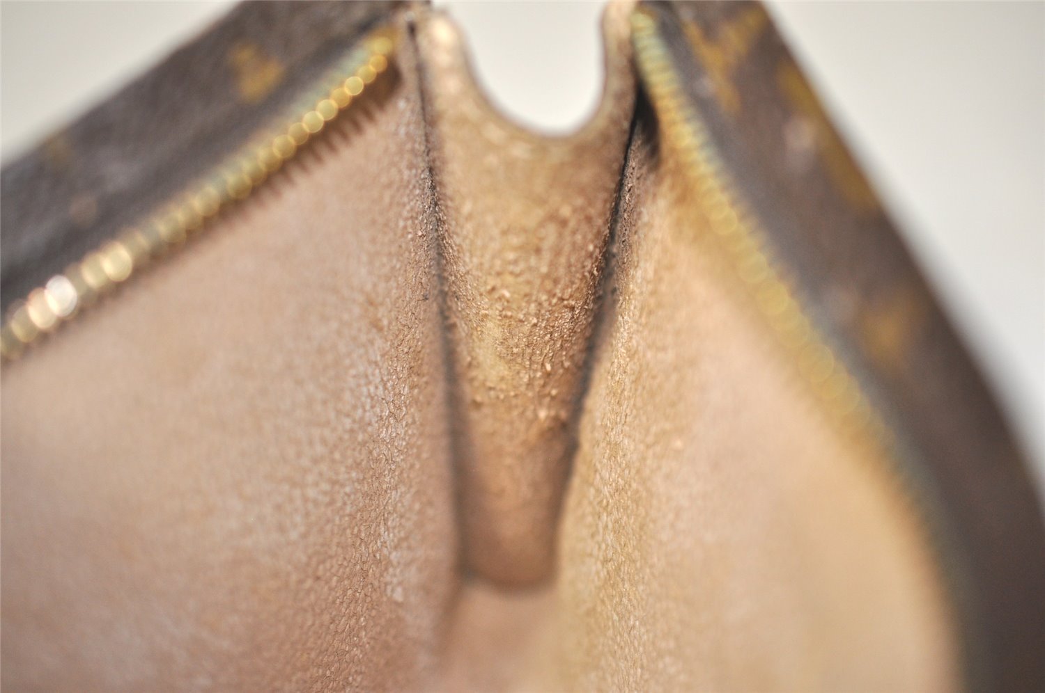 Authentic Louis Vuitton Monogram Pouch For Bucket PM LV Junk 4817I