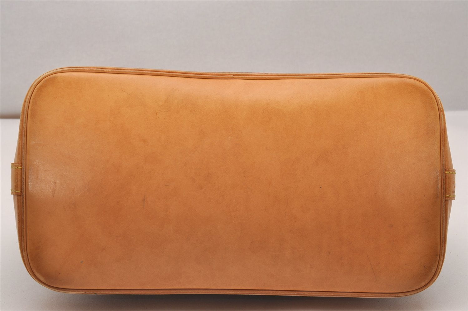 Authentic Louis Vuitton Monogram Alma Hand Bag Purse M51130 LV 4819J