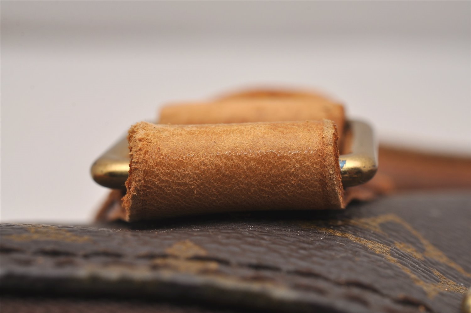 Authentic Louis Vuitton Monogram Alma Hand Bag Purse M51130 LV 4819J