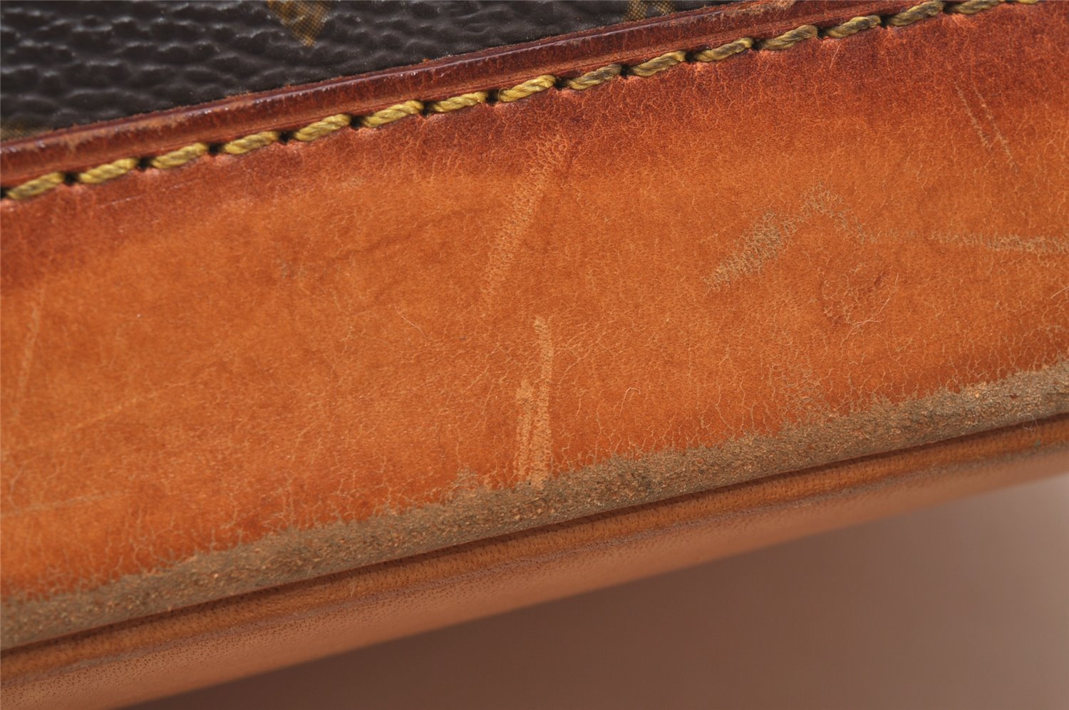 Authentic Louis Vuitton Monogram Alma Hand Bag Purse M51130 LV 4819J