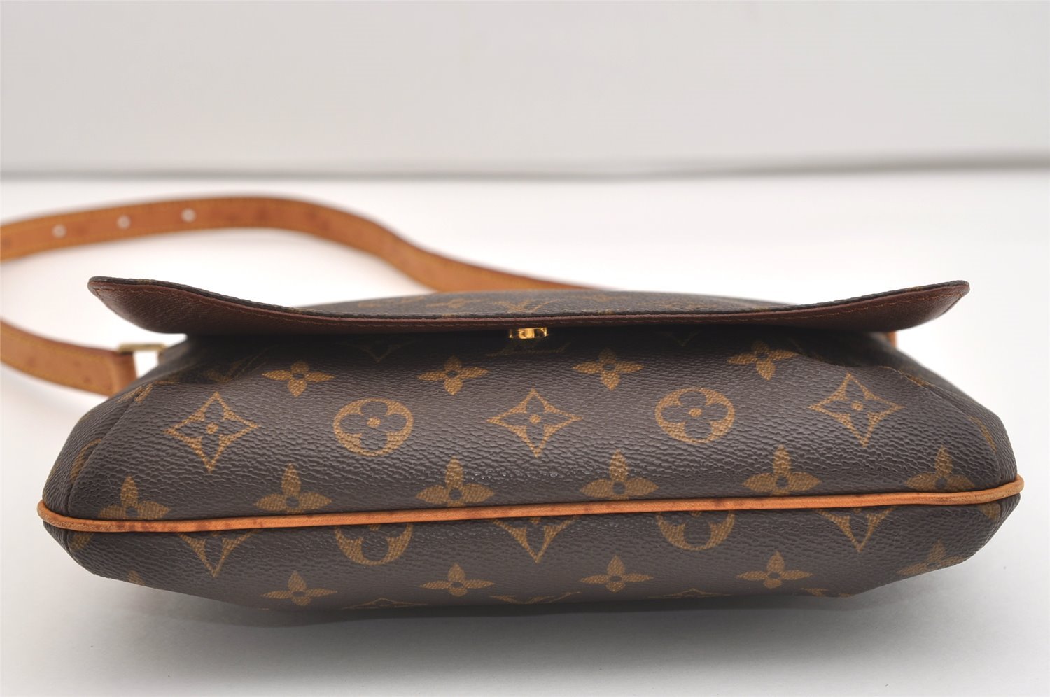 Authentic Louis Vuitton Monogram Musette Tango Shoulder Bag M51257 LV 4822J