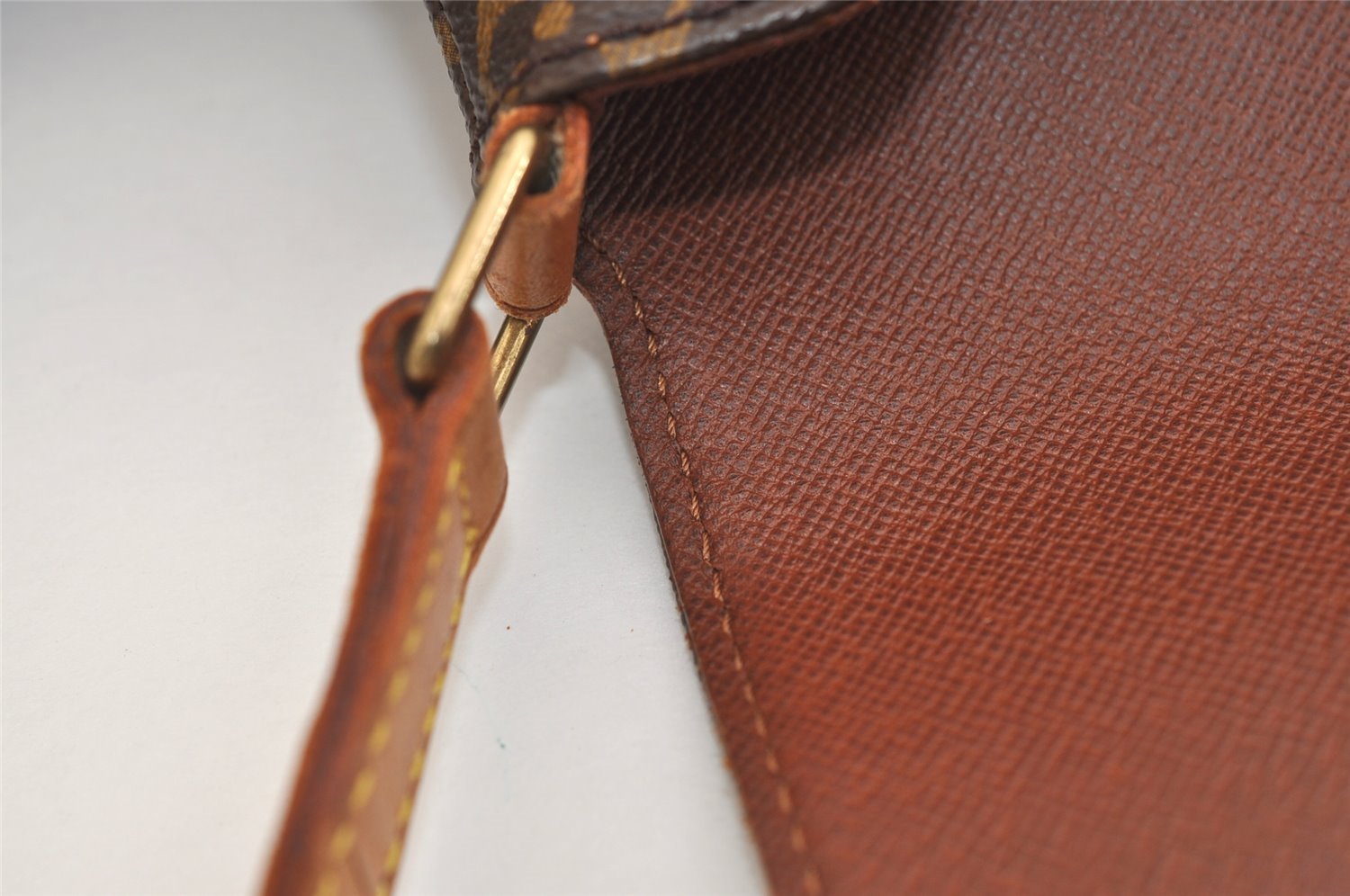 Authentic Louis Vuitton Monogram Musette Tango Shoulder Bag M51257 LV 4822J