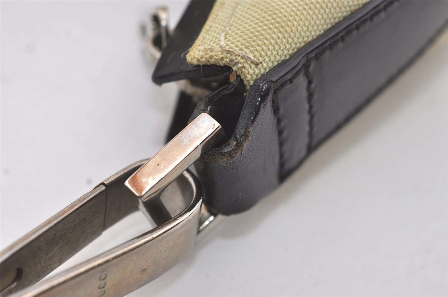 Authentic GUCCI Shoulder Hand Bag Purse Nylon Leather 0000602 White  4823I