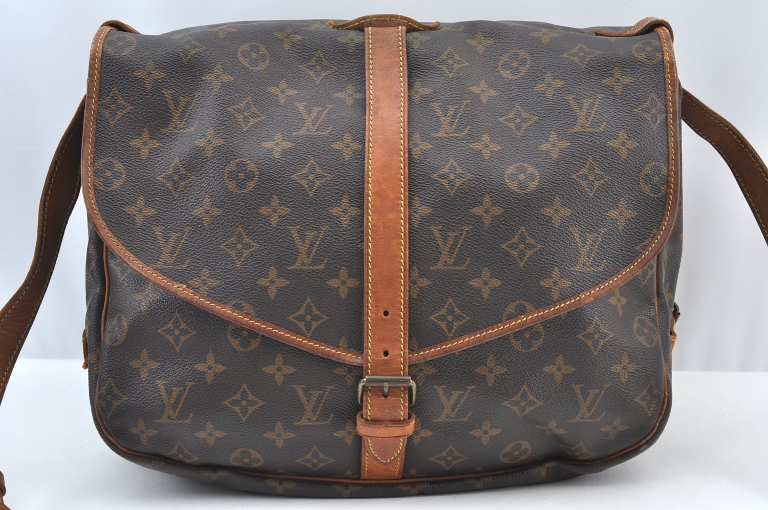 Authentic Louis Vuitton Monogram Saumur 35 Shoulder Cross Bag M42254 LV 4832H