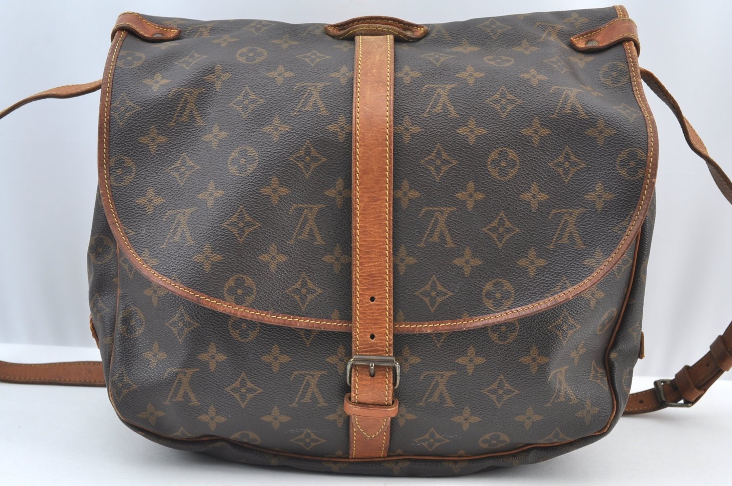 Authentic Louis Vuitton Monogram Saumur 35 Shoulder Cross Bag M42254 LV 4832H