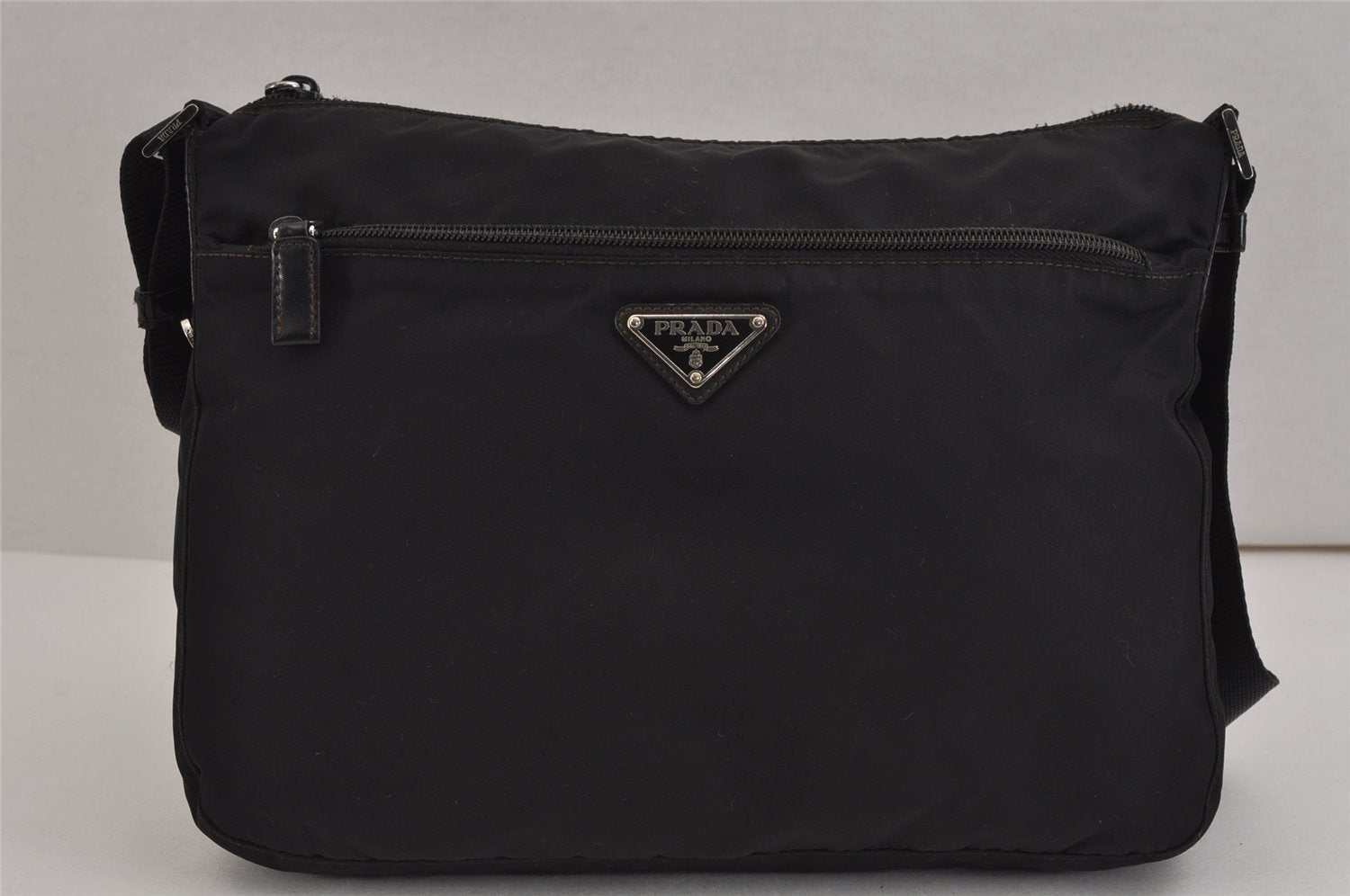 Authentic PRADA Nylon Tessuto Leather Shoulder Cross Body Bag Purse Black 4832J