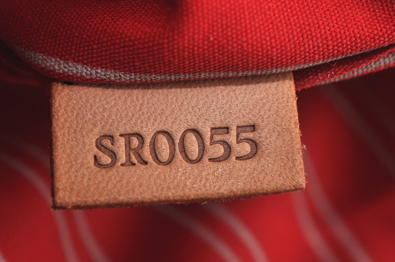 Authentic Louis Vuitton Antigua Cabas MM Tote Bag Beige Red M40035 LV 4839J