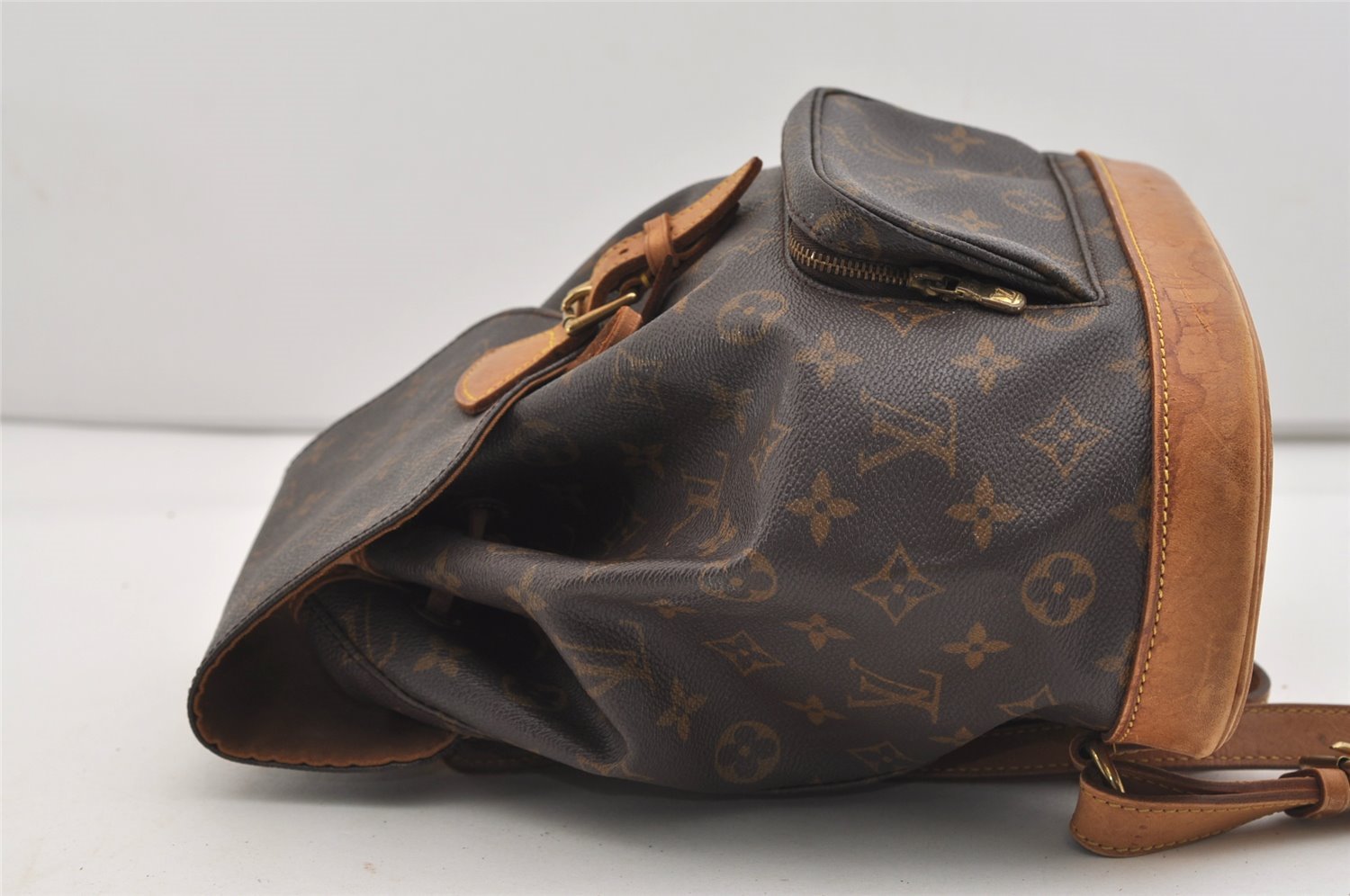 Authentic Louis Vuitton Monogram Montsouris MM Backpack M51136 LV 4840J