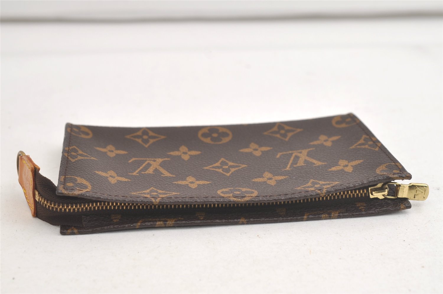 Authentic Louis Vuitton Monogram Pouch For Bucket PM LV 4843K