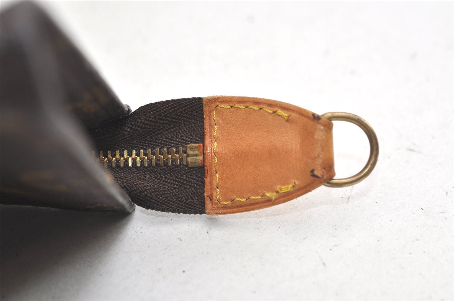 Authentic Louis Vuitton Monogram Pouch For Bucket PM LV 4843K