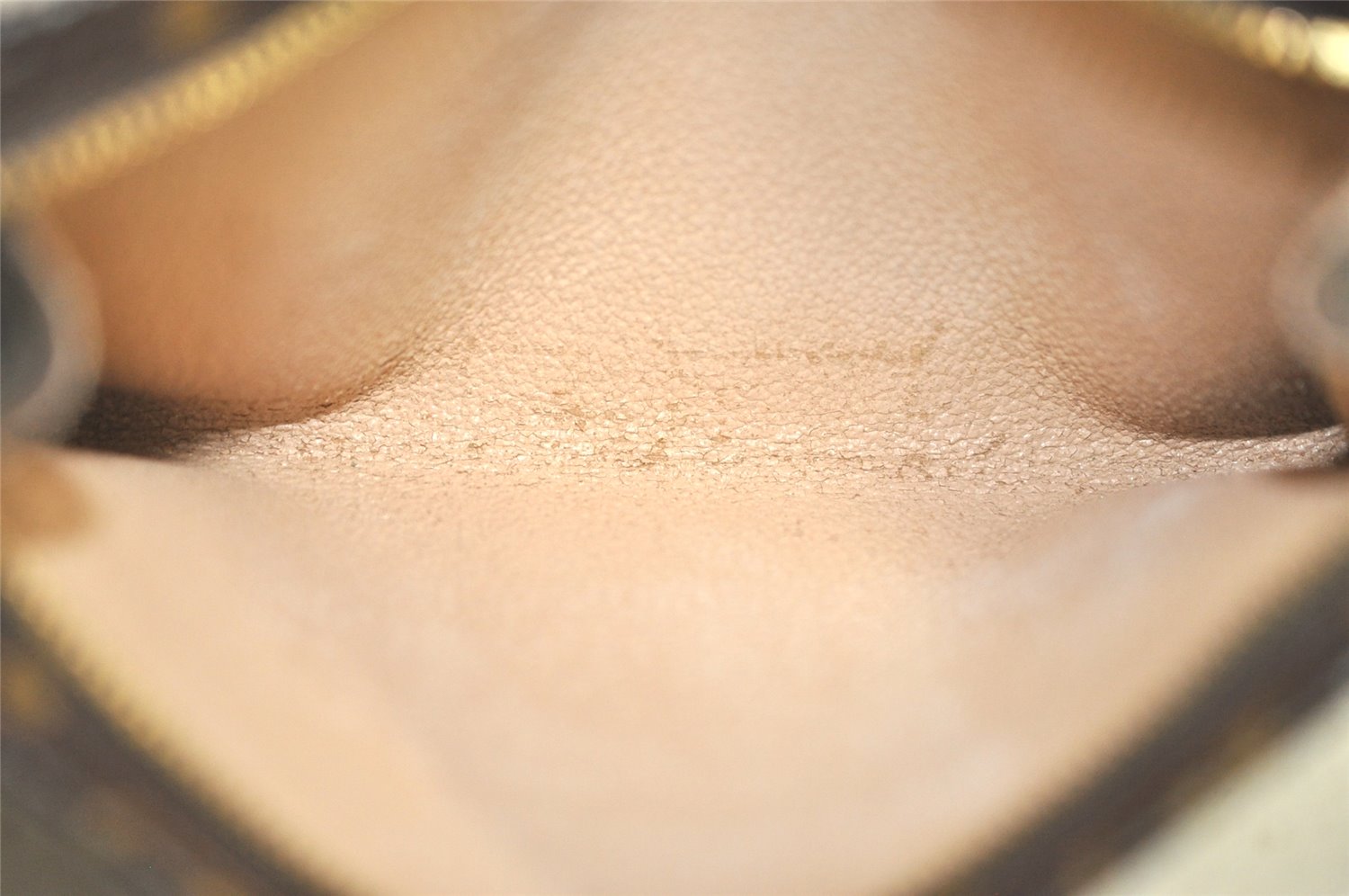 Authentic Louis Vuitton Monogram Pouch For Bucket PM LV 4843K