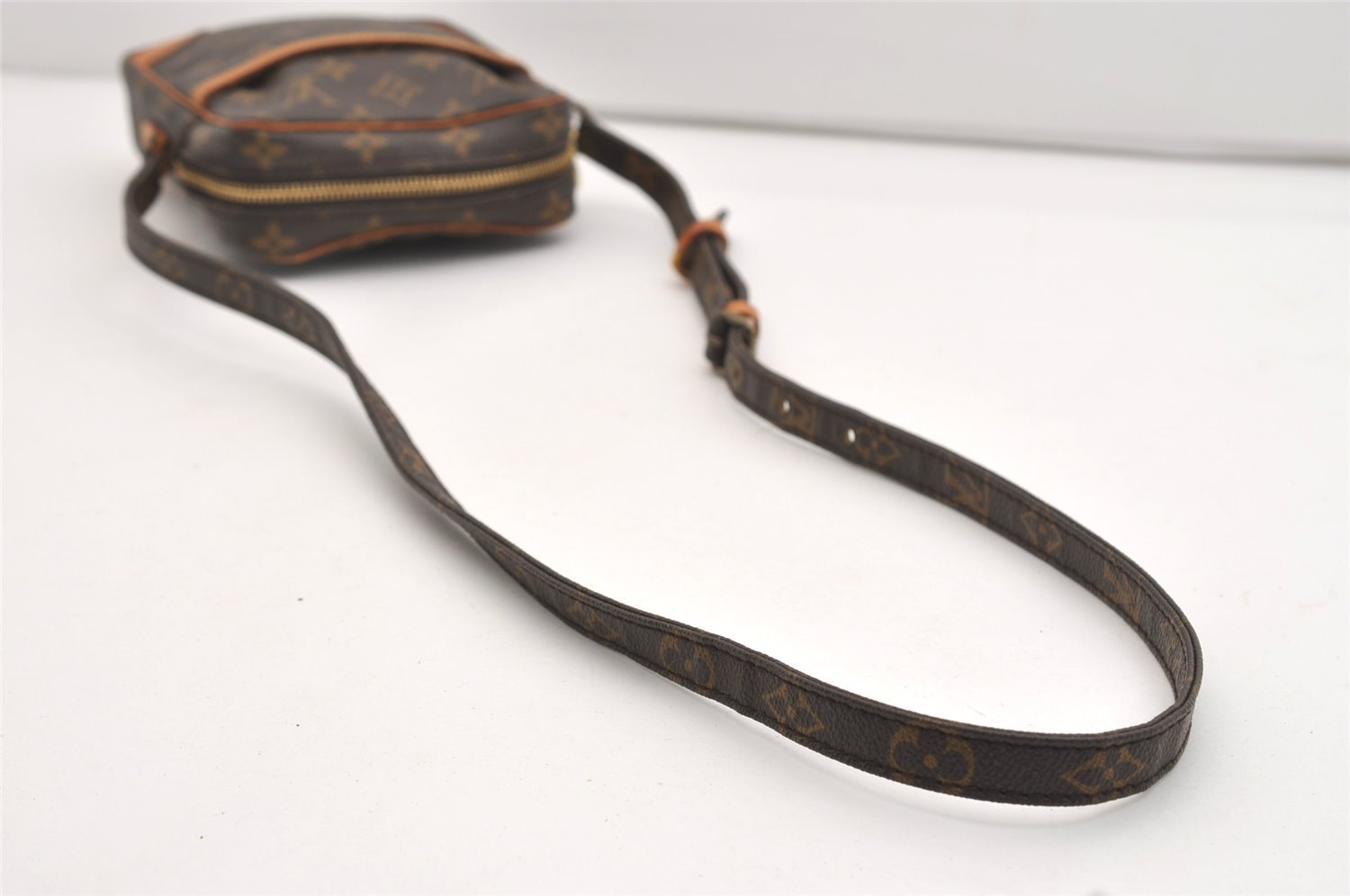 Authentic Louis Vuitton Monogram Danube Shoulder Cross Body Bag M45266 LV 4846J