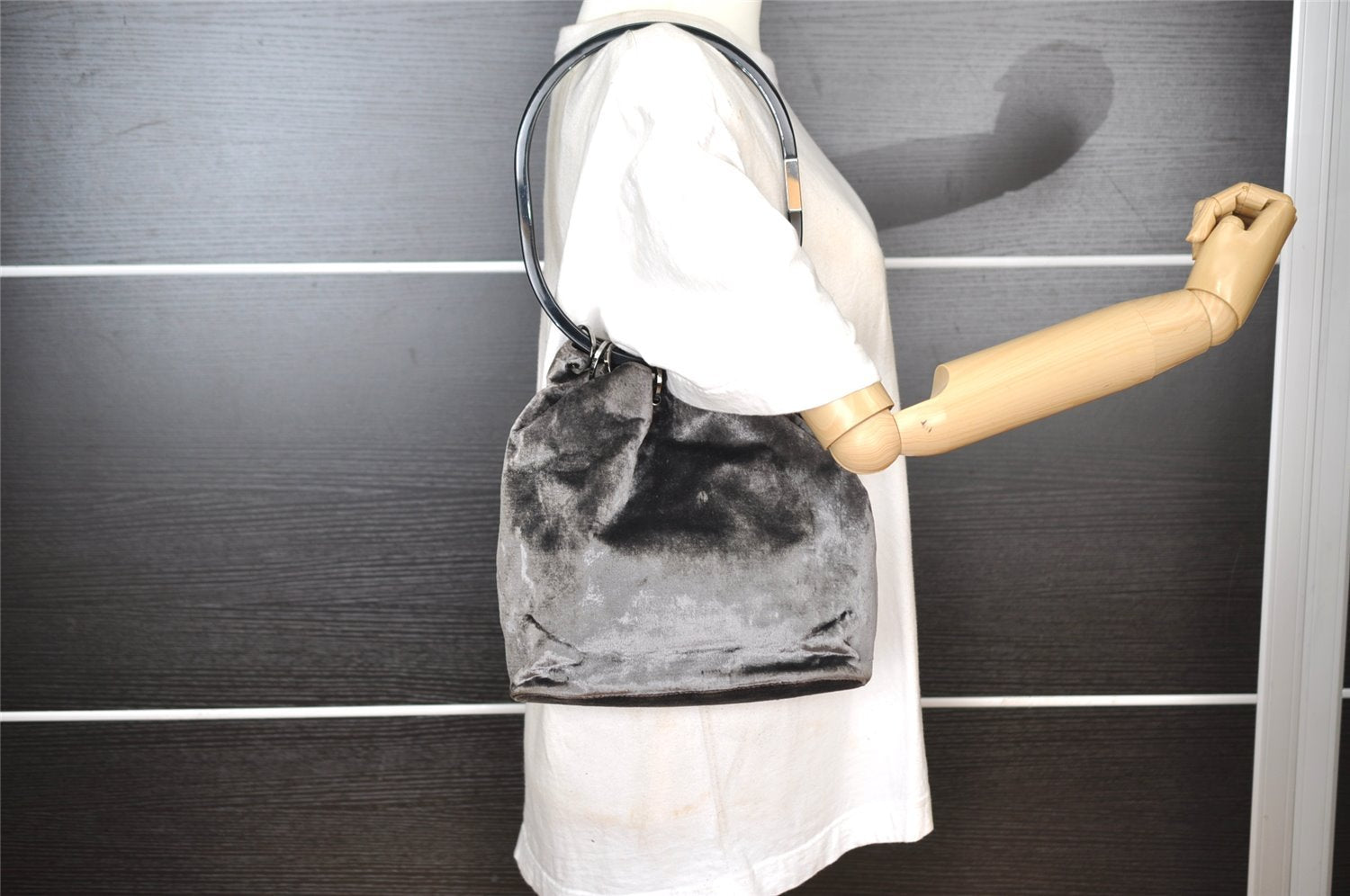 Authentic GUCCI Vintage Plastic Shoulder Hand Bag Velour 0013750 Gray 4853I