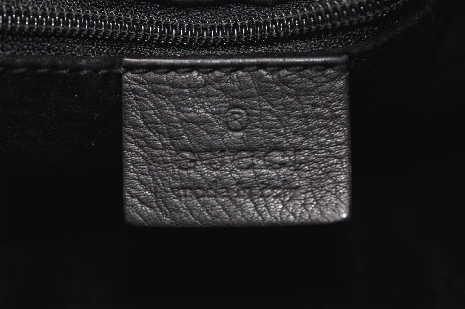 Authentic GUCCI Vintage Shoulder Bag Purse Leather 0013746 Black 4856I