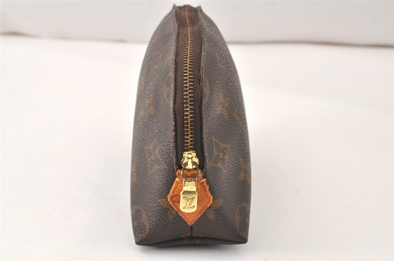 Authentic Louis Vuitton Monogram Pochette Cosmetic Pouch M47515 Junk 4858K