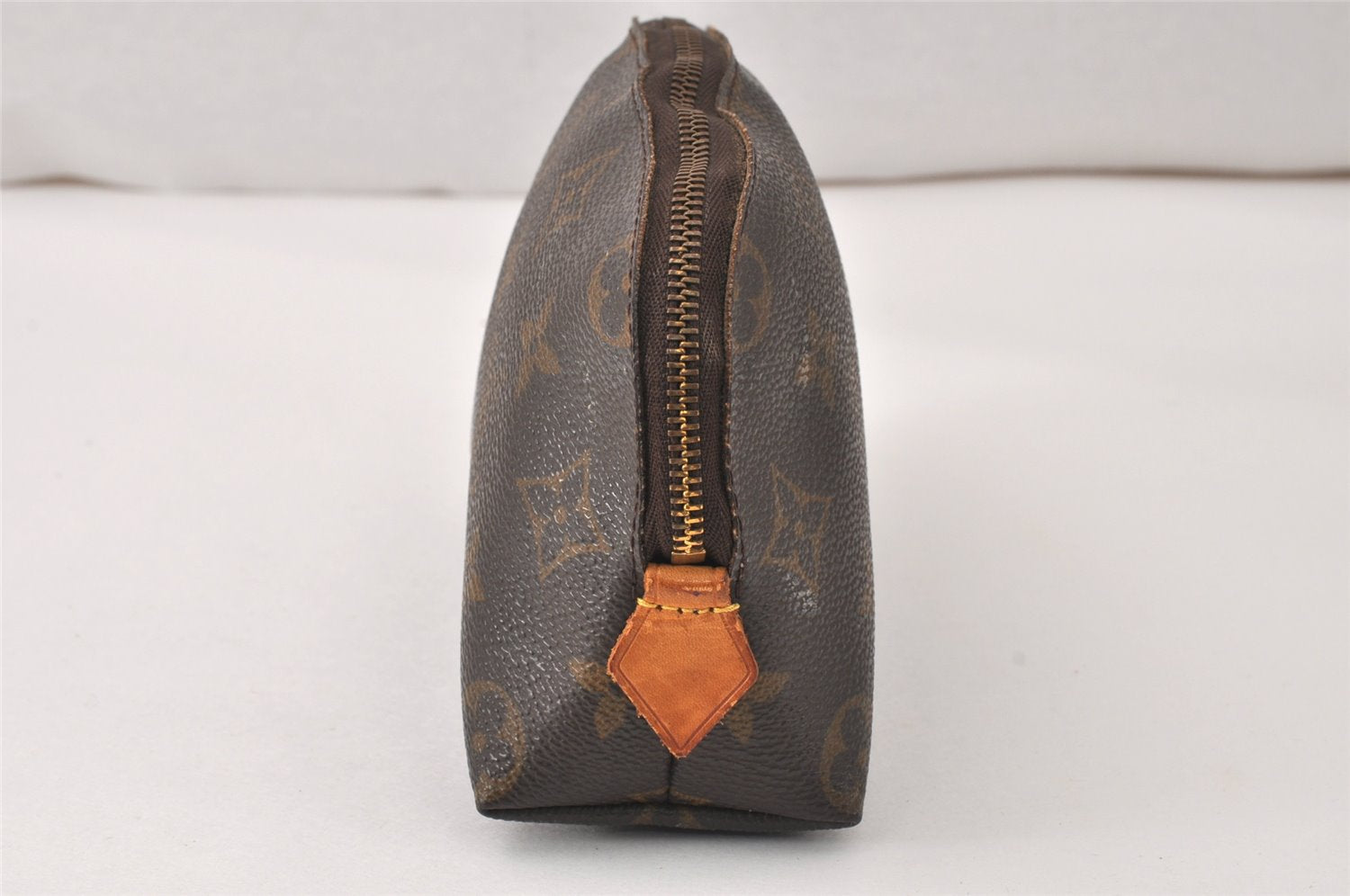 Authentic Louis Vuitton Monogram Pochette Cosmetic Pouch M47515 Junk 4858K