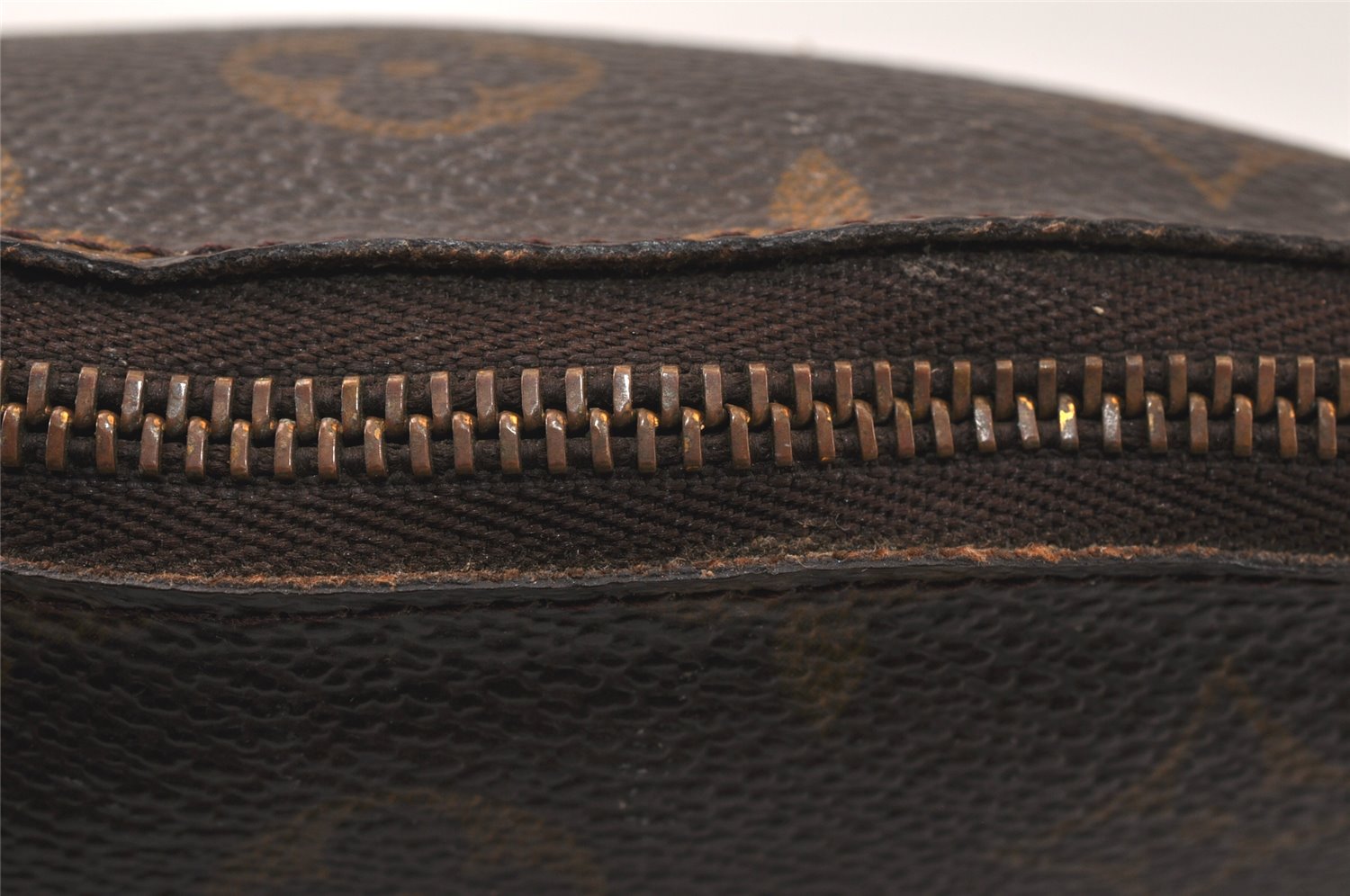 Authentic Louis Vuitton Monogram Pochette Cosmetic Pouch M47515 Junk 4858K