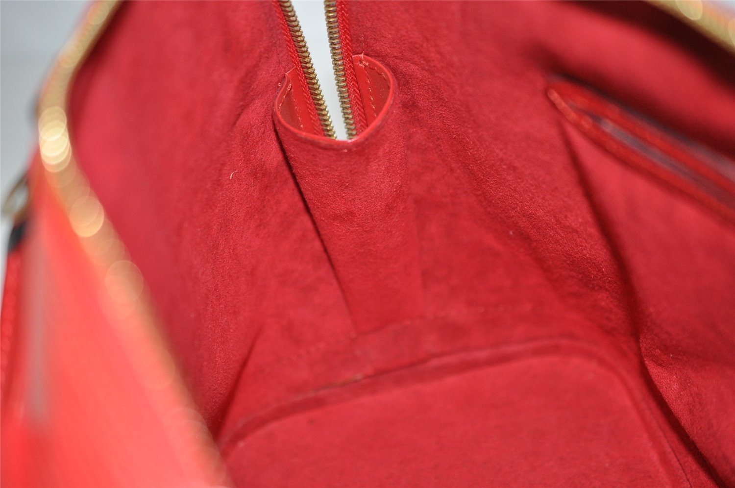 Authentic Louis Vuitton Epi Alma PM Hand Bag Red M52147 LV 4859I