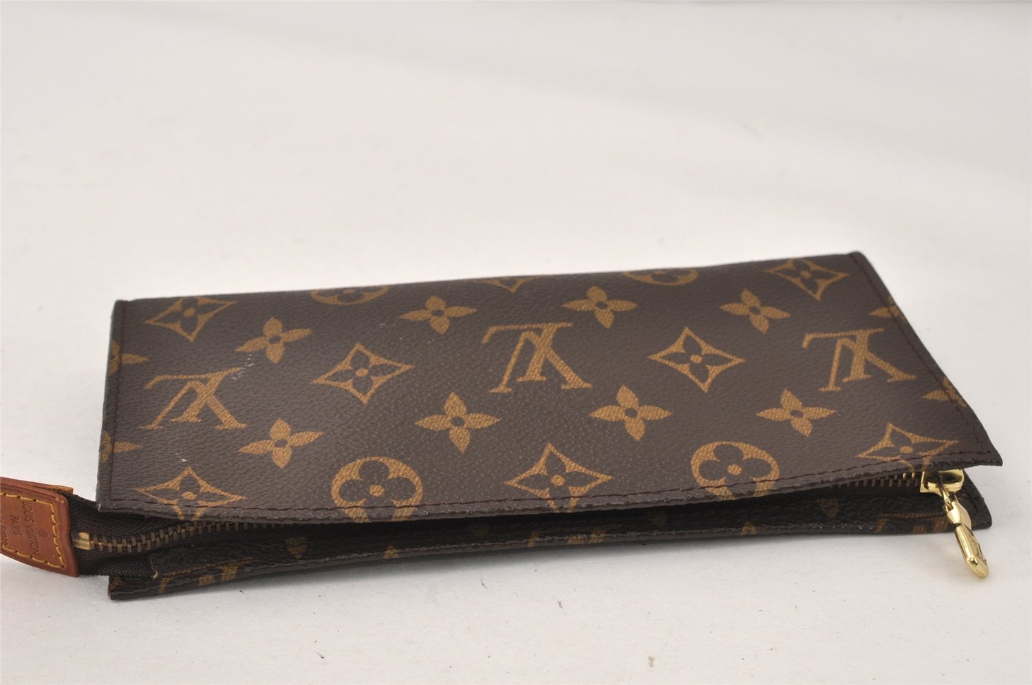Authentic Louis Vuitton Monogram Pouch For Bucket GM LV Junk 4859K
