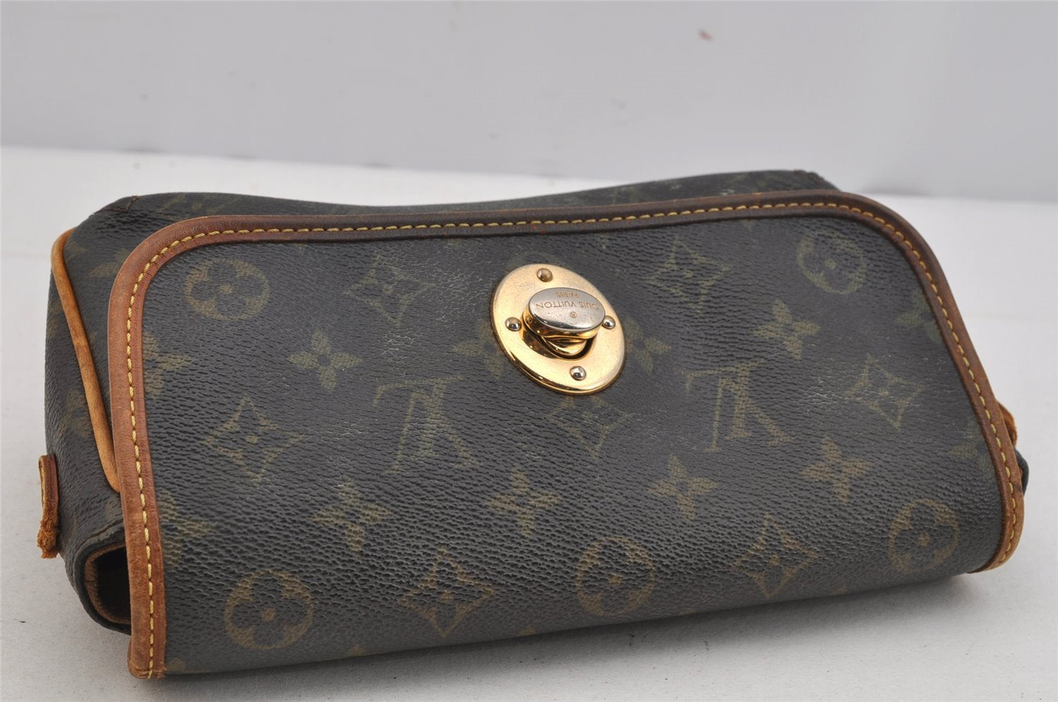 Authentic Louis Vuitton Monogram Tikal PM Shoulder Bag M40078 LV 4863J