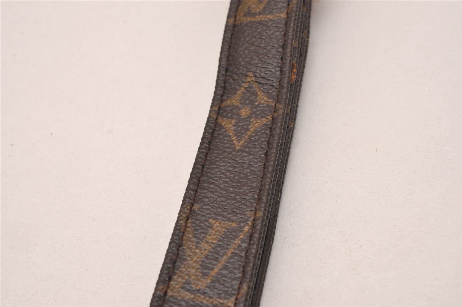 Authentic Louis Vuitton Monogram Shoulder Strap 42.9-50.4