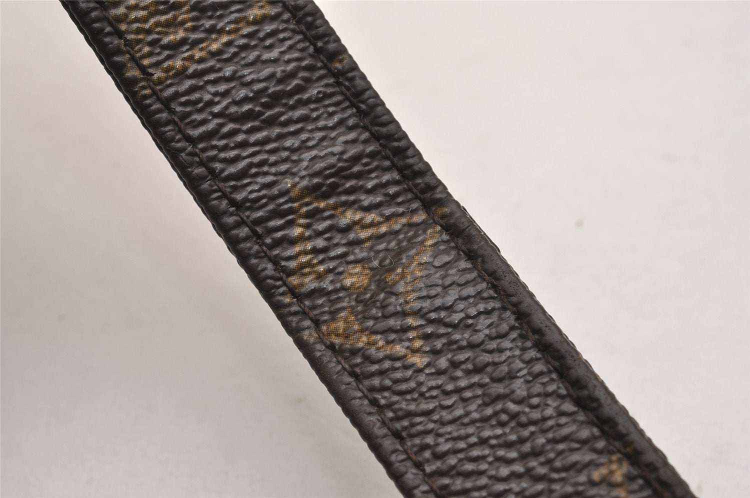 Authentic Louis Vuitton Monogram Shoulder Strap 42.9-50.4