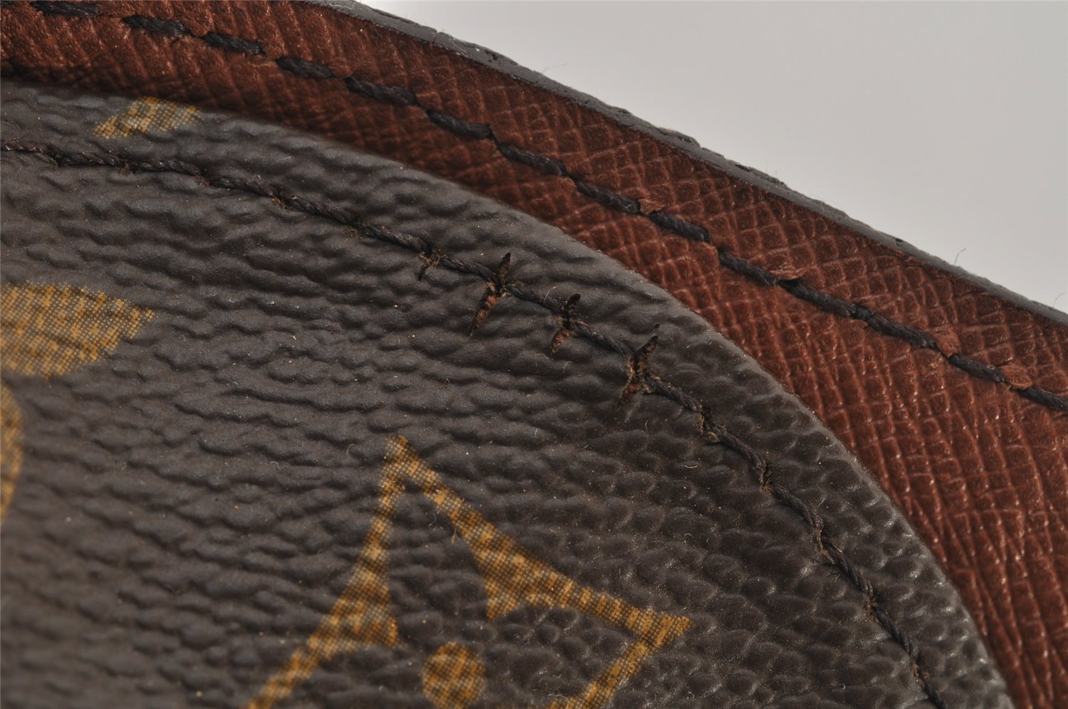 Authentic Louis Vuitton Monogram Saint Cloud GM M51242 Shoulder Cross Bag 4865J