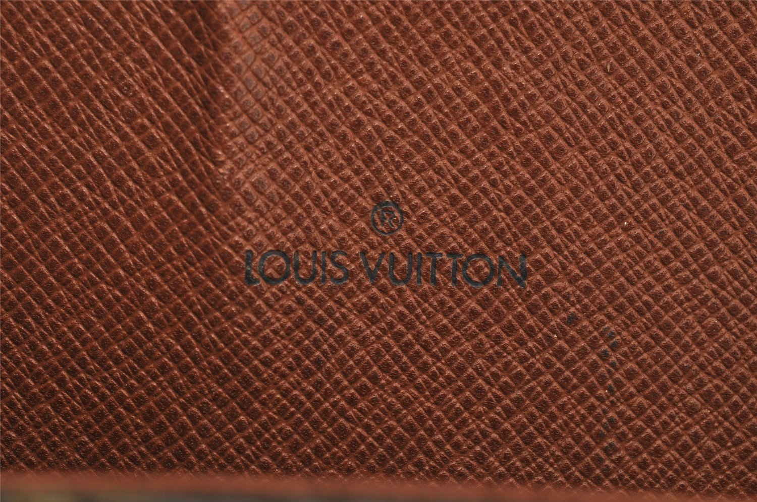 Authentic Louis Vuitton Monogram Saint Cloud GM M51242 Shoulder Cross Bag 4865J