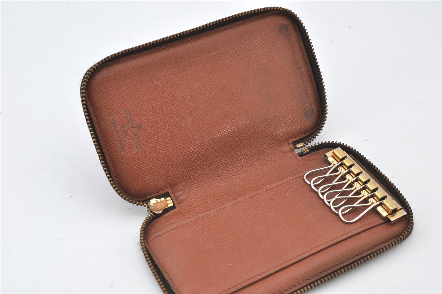 Authentic Louis Vuitton Monogram Pochette 6 Cles Key Case Holder M62610 LV 4866K